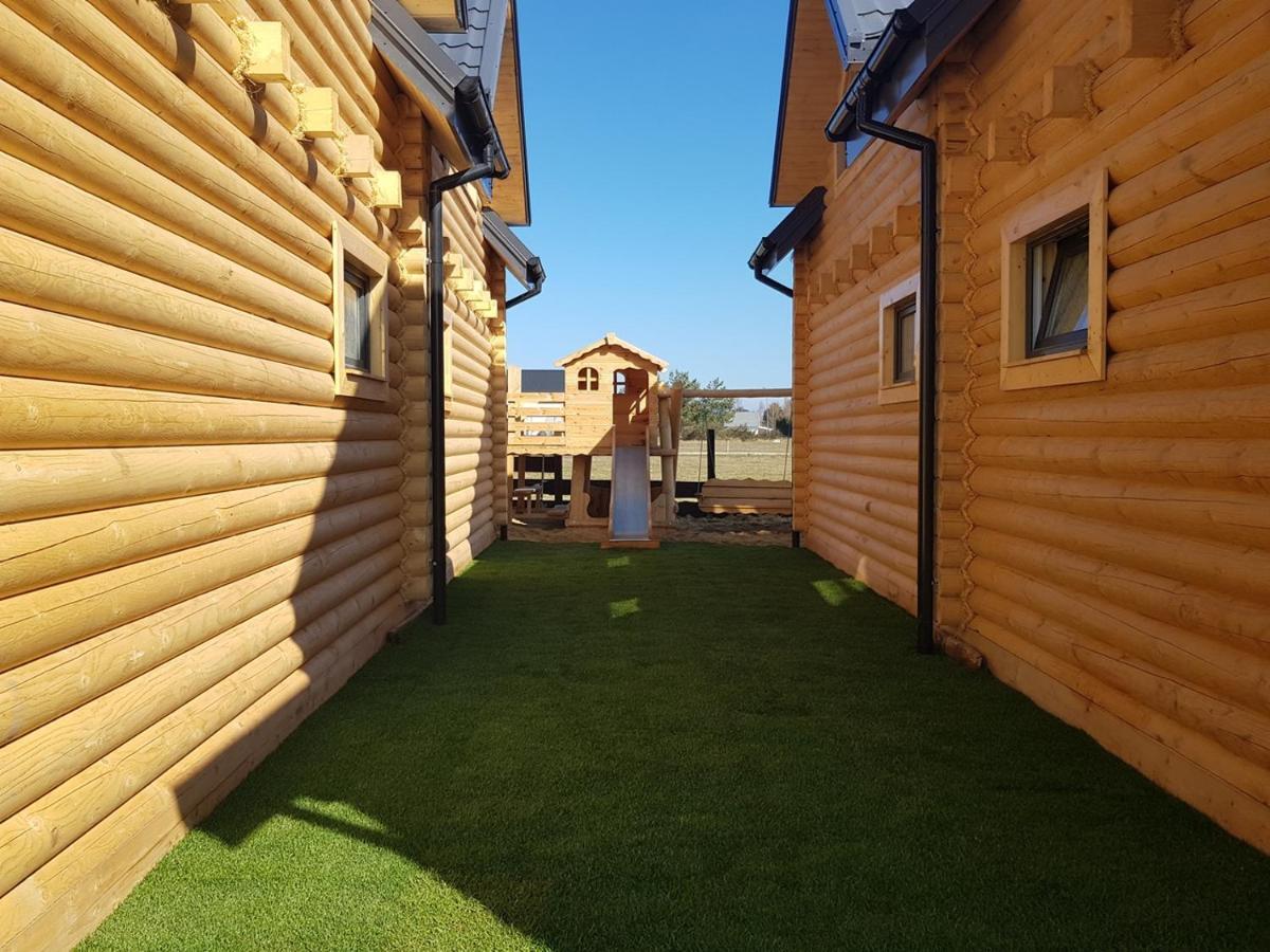 Behappy Woodhouse Villa Jastrzebia Gora Luaran gambar