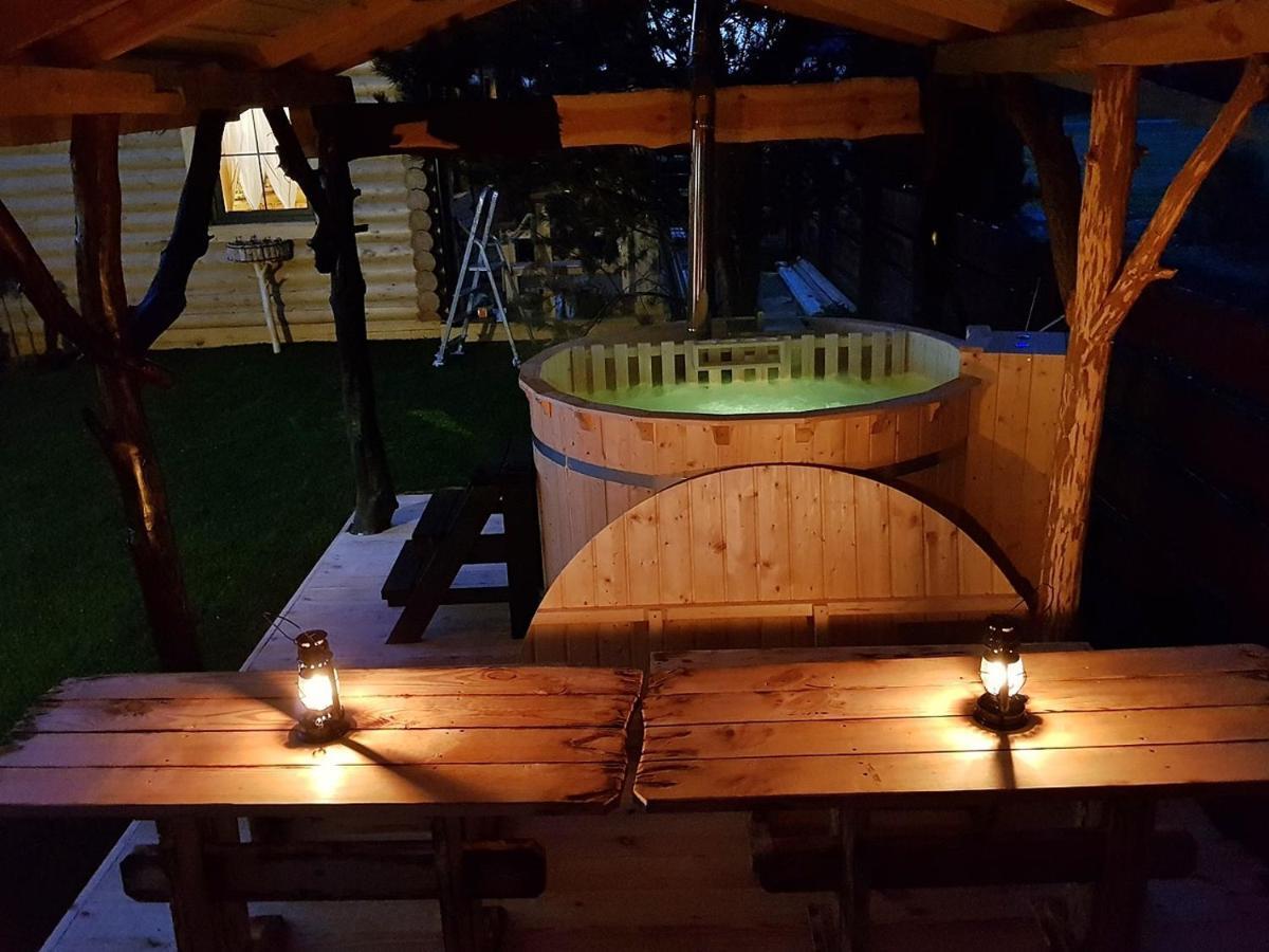 Behappy Woodhouse Villa Jastrzebia Gora Luaran gambar